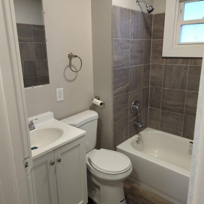 Foto del edificio - 2310 19th St SW