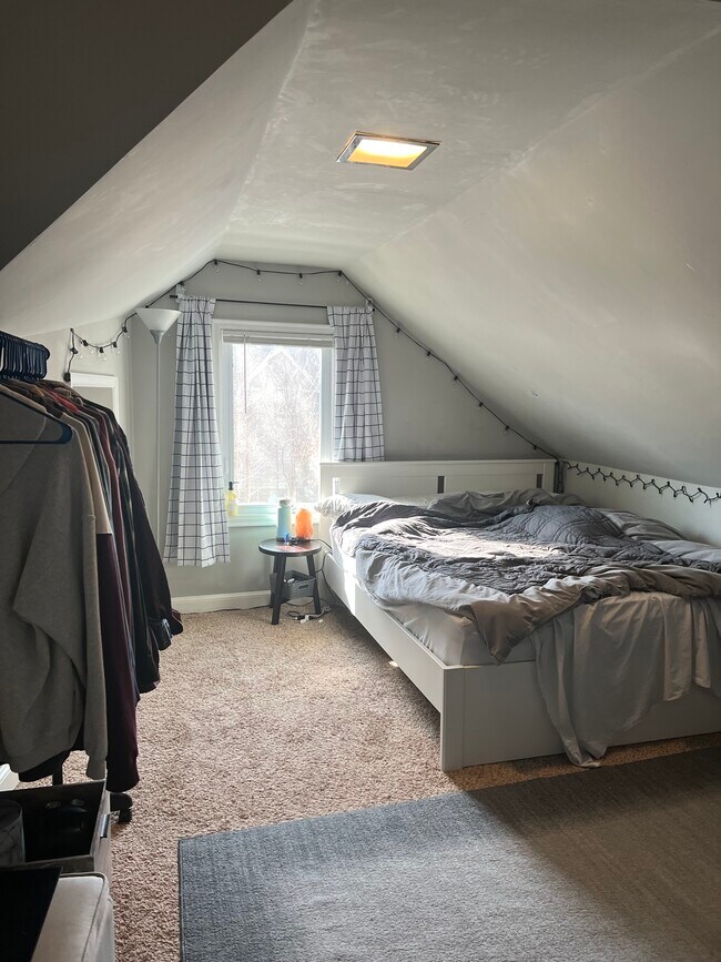 Bedroom 2 - 1058 24th Ave SE