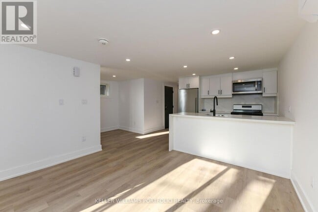 Building Photo - 269 Donlands Ave
