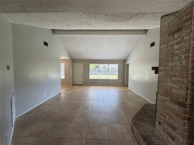 Foto del edificio - 2815 Fir Crest Ct