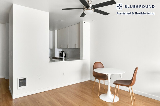 Building Photo - 938 110th Ave NE