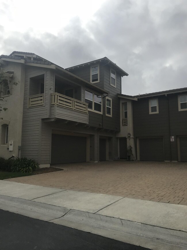 Foto del edificio - 41536 Blue Canyon Ave