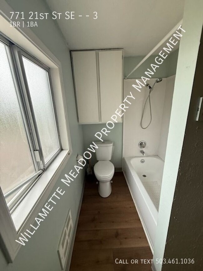 Foto del edificio - 771 21st St SE