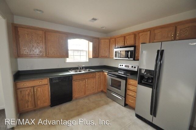 Building Photo - 3 br, 2 bath House - 112 Bottle Dr