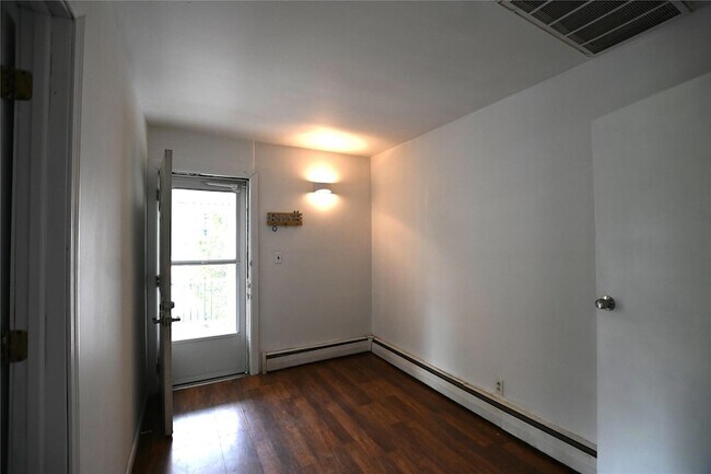 Building Photo - 3 Polizzi Dr
