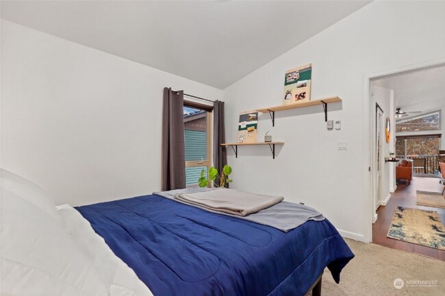 Foto del edificio - 3608 14th Ave W