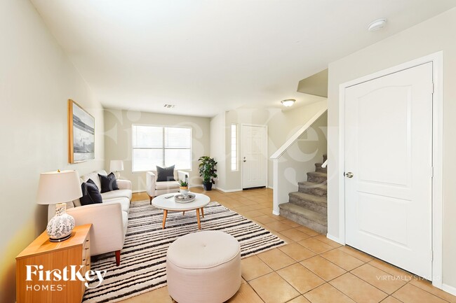 Foto del edificio - 12922 W Holly St