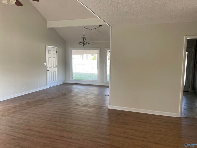 Foto del edificio - 8807 Bailey Cove Rd SE
