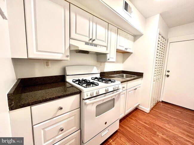 Foto del edificio - 1105 16th St NE
