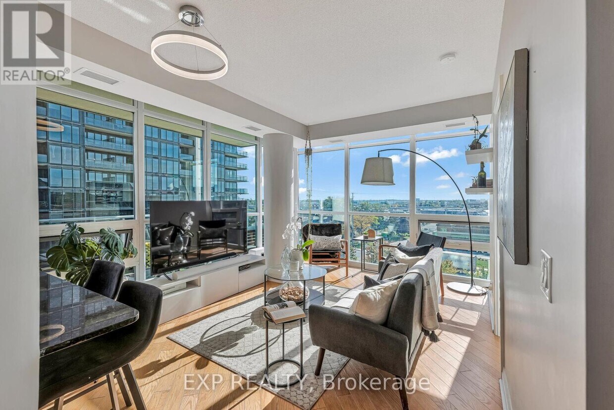 Photo principale - 1055 Southdown Rd