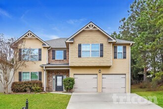 Building Photo - 302 Kells Ct