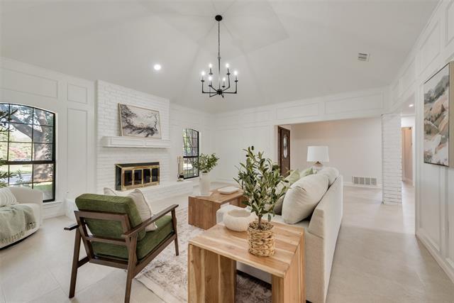 Foto del edificio - 3512 Cliffwood Dr
