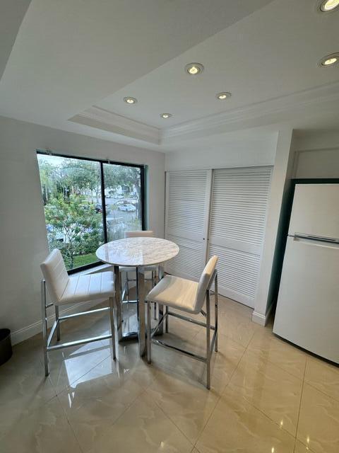 Foto del edificio - 15362 Strathearn Dr