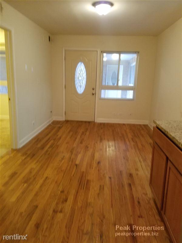 Foto del edificio - 6414 N Ridge Blvd