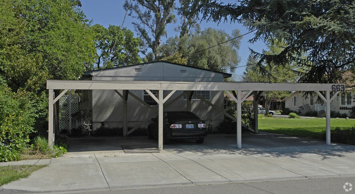 Foto del edificio - 623-663 Rose Ave