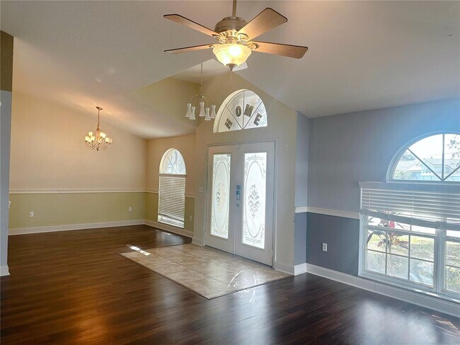 Foto del edificio - 5544 Fischer Dr