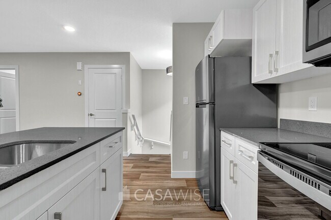 Photo du bâtiment - 8075 Cedric Mah Rd