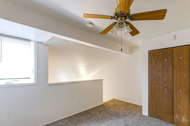 Foto del edificio - Green Pine Acres Apartments