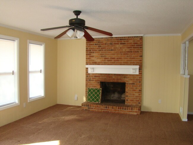 Building Photo - 613 Old Brass Drive
