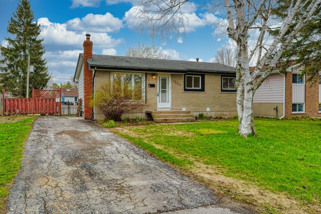 Photo principale - 1344 Waverley Crescent