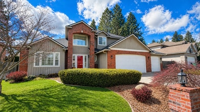 Building Photo - 1602 E 53rd Ave