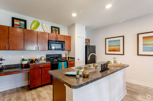 1BR, 1BA - Matisse - Lincoln Place