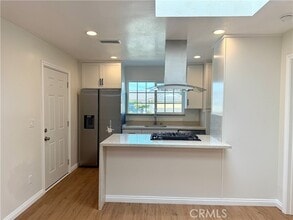 Building Photo - 131 N Pintado Dr