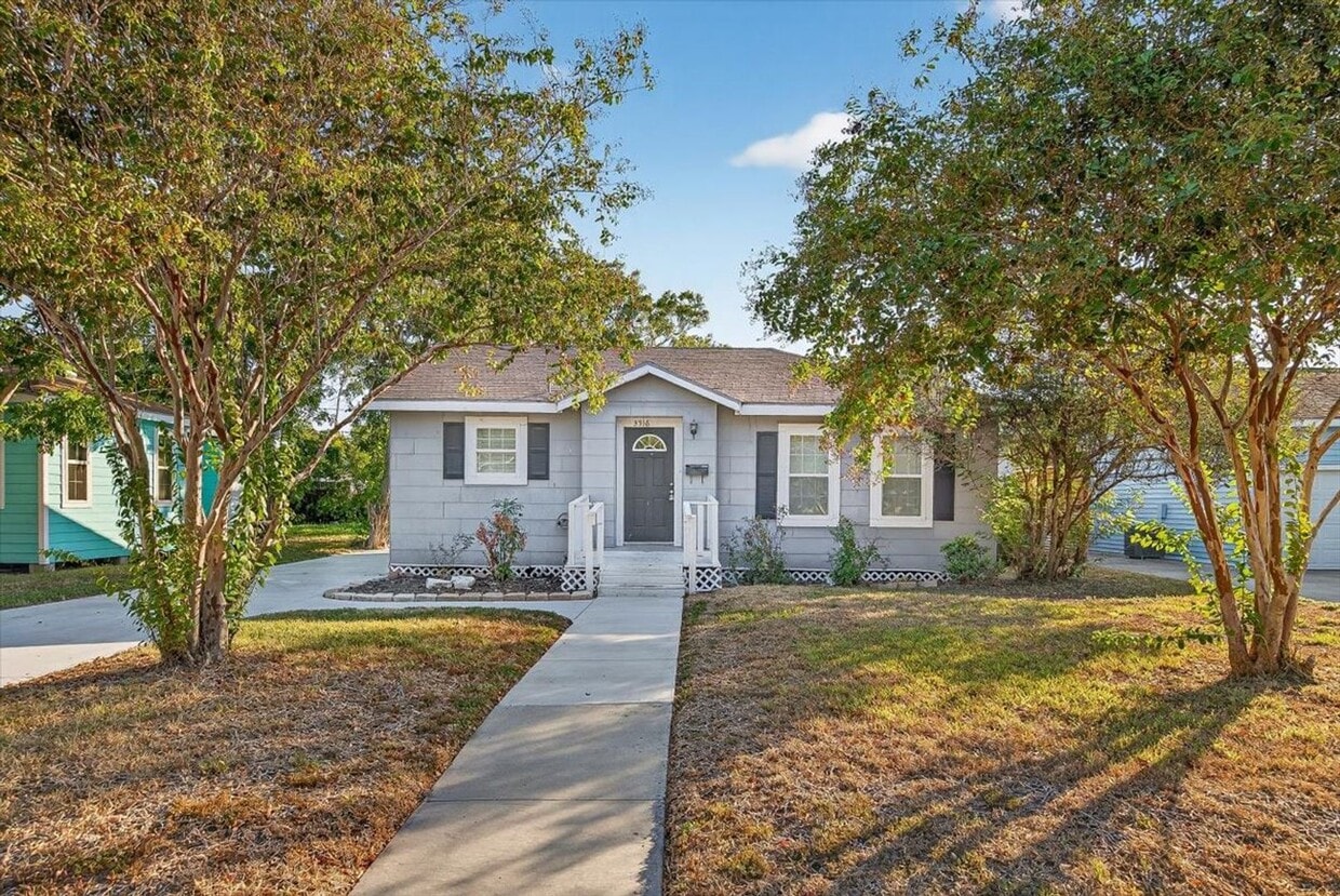 Foto principal - 3516 Topeka St