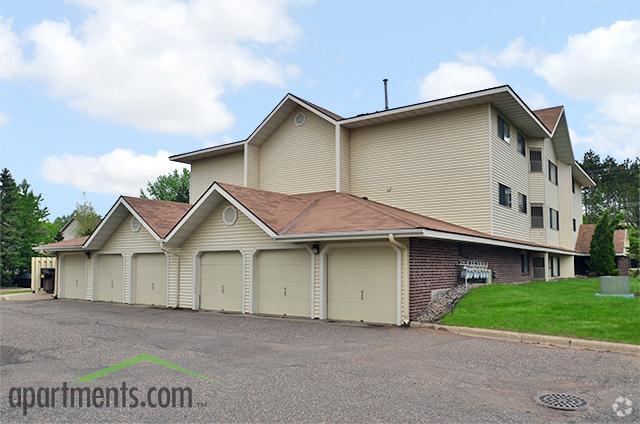 Building - The Grove at White Bear Lake