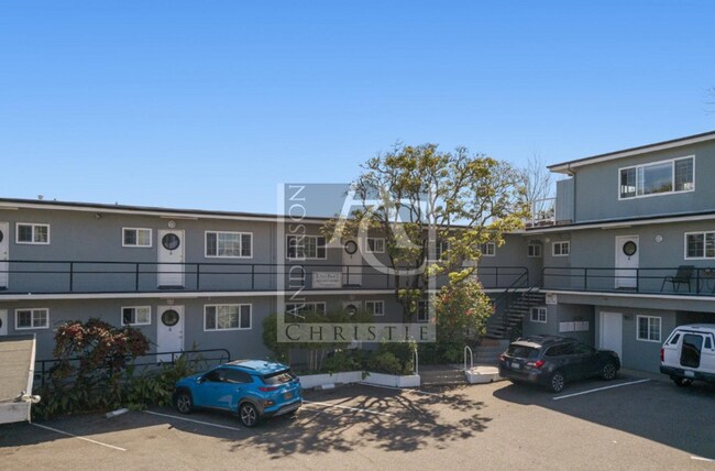 Building Photo - 321 Second St