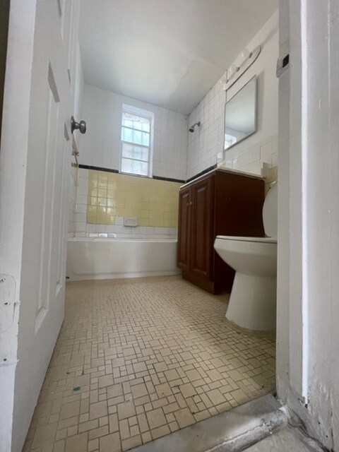 Foto del edificio - 825 NW 70th St