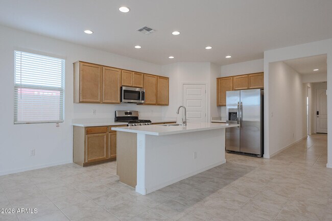 Foto del edificio - 26172 N 170th Ave