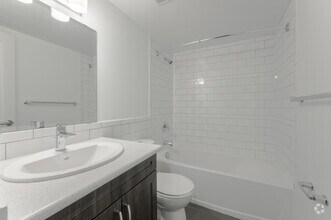 1BR, 1BA - 749SF - Bathroom - 2450 & 2460 Weston Rd