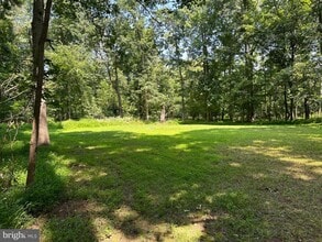 Building Photo - 15679 Edgegrove Rd