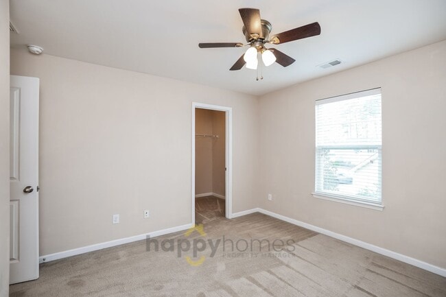 Building Photo - 350 Spectrum Rd