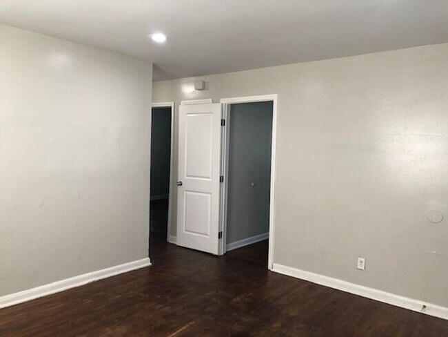 Foto del edificio - 2 Bedroom 1 Bath Home - Recently updated a...
