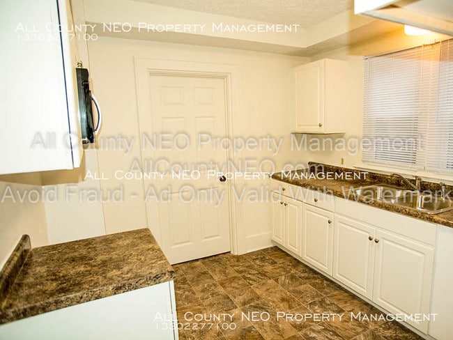 Building Photo - Attractive 4 Bdrm in Goodyear Heights