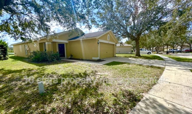 Building Photo - 11225 Summer Star Dr