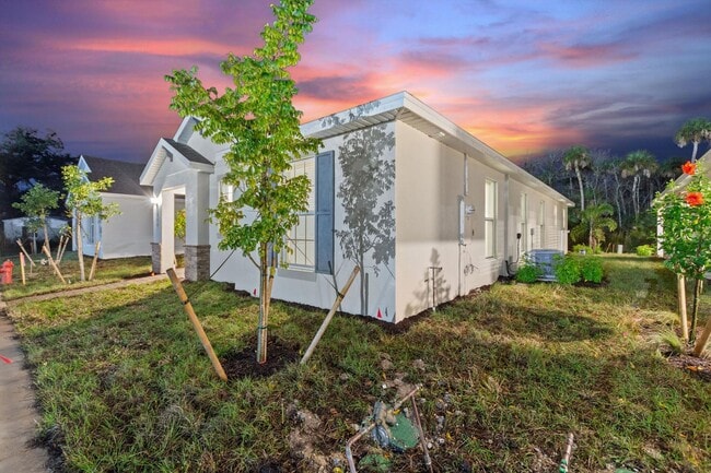 Building Photo - Deposit-Free! Modern, energy efficient hom...
