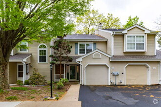 Building Photo - 405 Aberdeen Ln