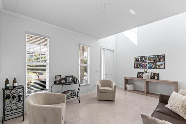 Building Photo - Haldin Place, Royal Palm Beach, FL 33411 -...
