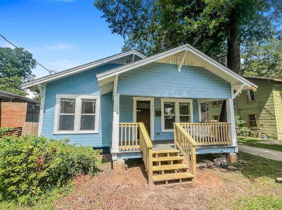 Primary Photo - "Charming MIDTOWN 2-Bedroom Home with Glea...