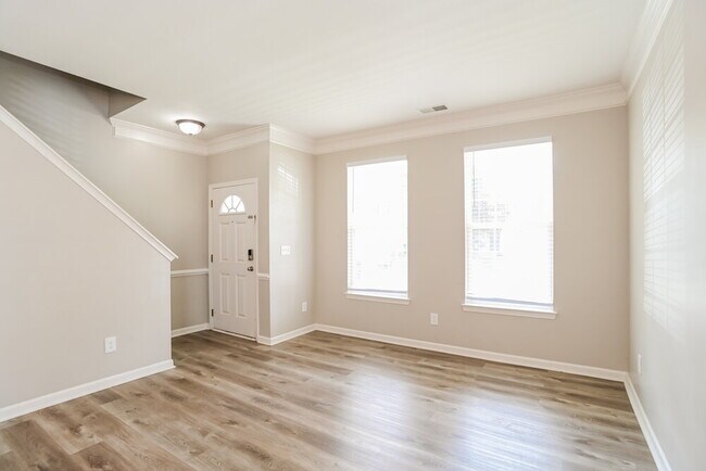Foto del edificio - 517 Galesburg Dr