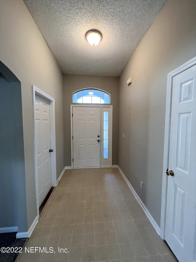 Foto del edificio - 2993 Golden Pond Blvd