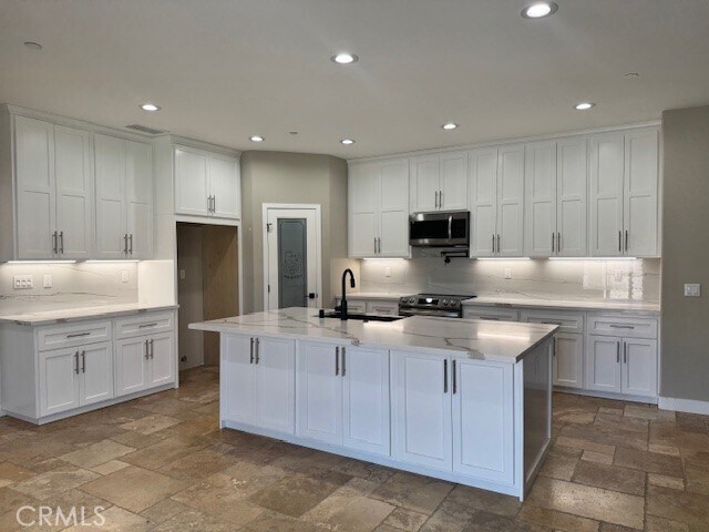 Foto del edificio - 993 Rancho Rd