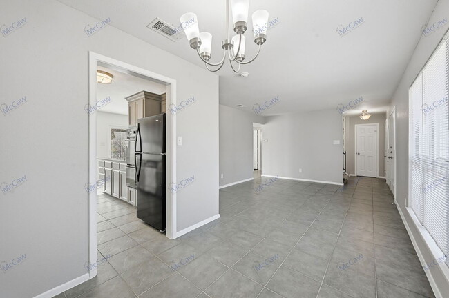 Foto del edificio - 737 Willow St