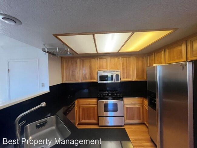 Building Photo - 1 br, 2 bath House - 5269 Fairbanks Common