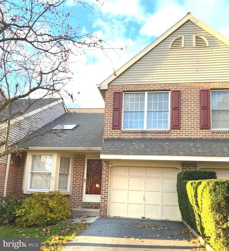 8 May Apple Dr, Downingtown, PA 19335 Townhome Rentals in Downingtown PA