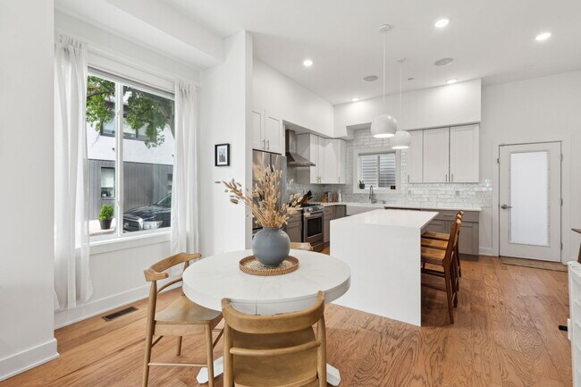 Foto del edificio - 2224 Amber St