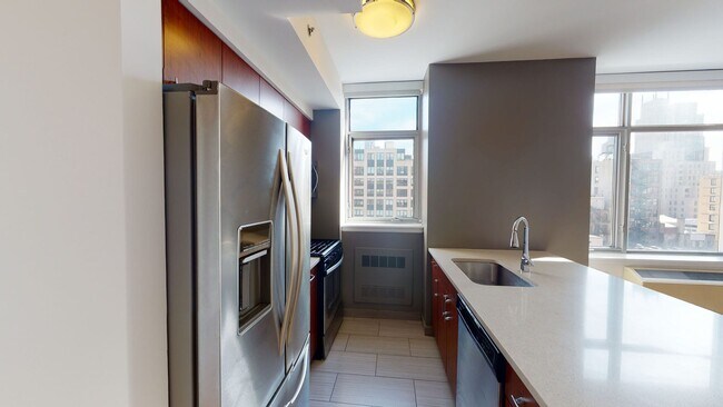 Interior Photo - 21 Chelsea